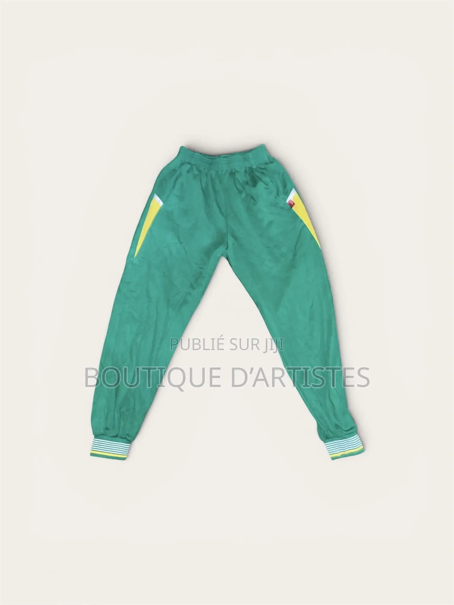 Boutiques D’artistes D’occasions