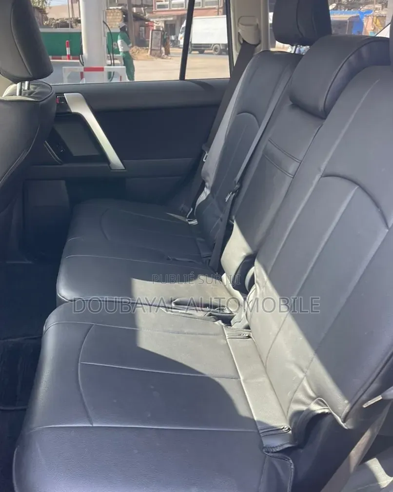 Toyota Land Cruiser Prado 2022 Blanc