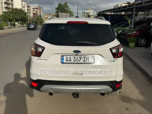 Ford Escape 2018 Blanc