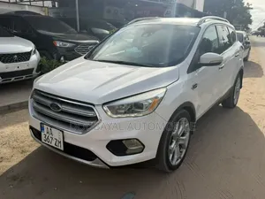 Ford Escape 2018 Blanc