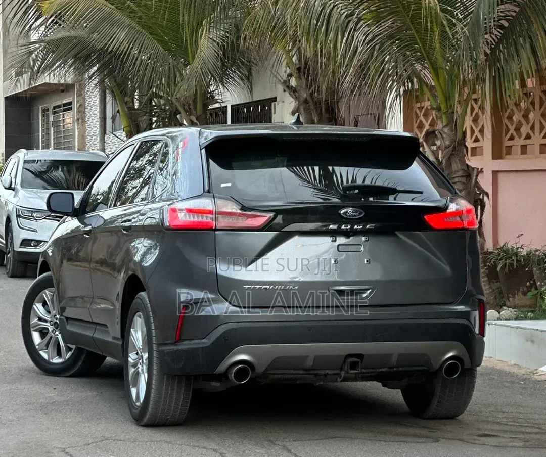 Ford Edge 2021 Gris