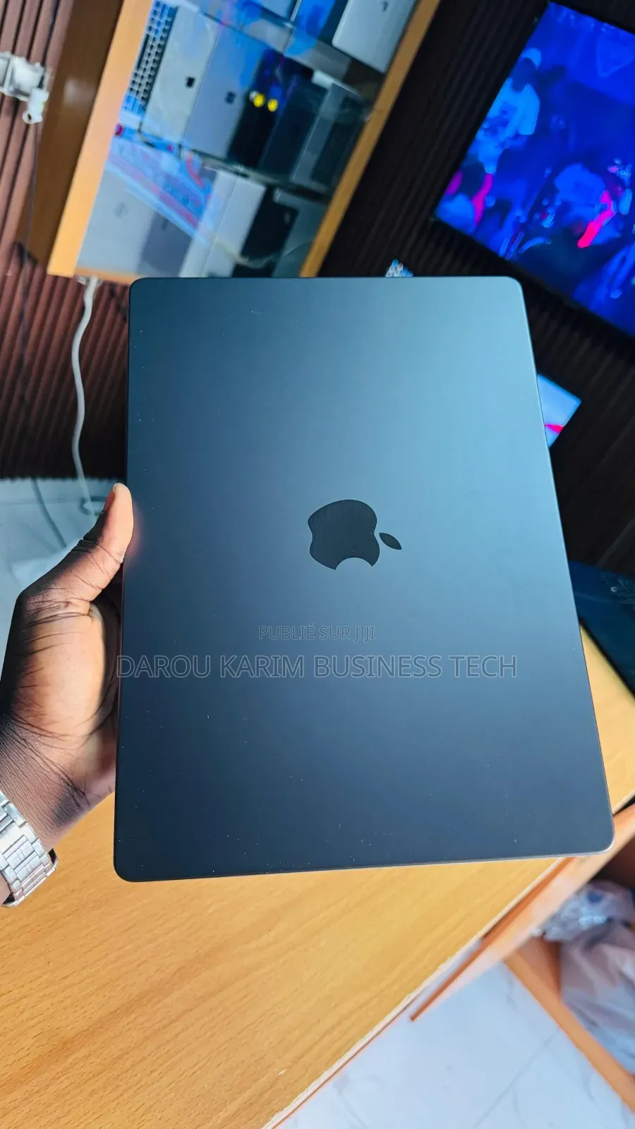 Nouveau Apple MacBook Pro 2026 M5 Pro 16GB Apple M5 Pro SSD 512GB
