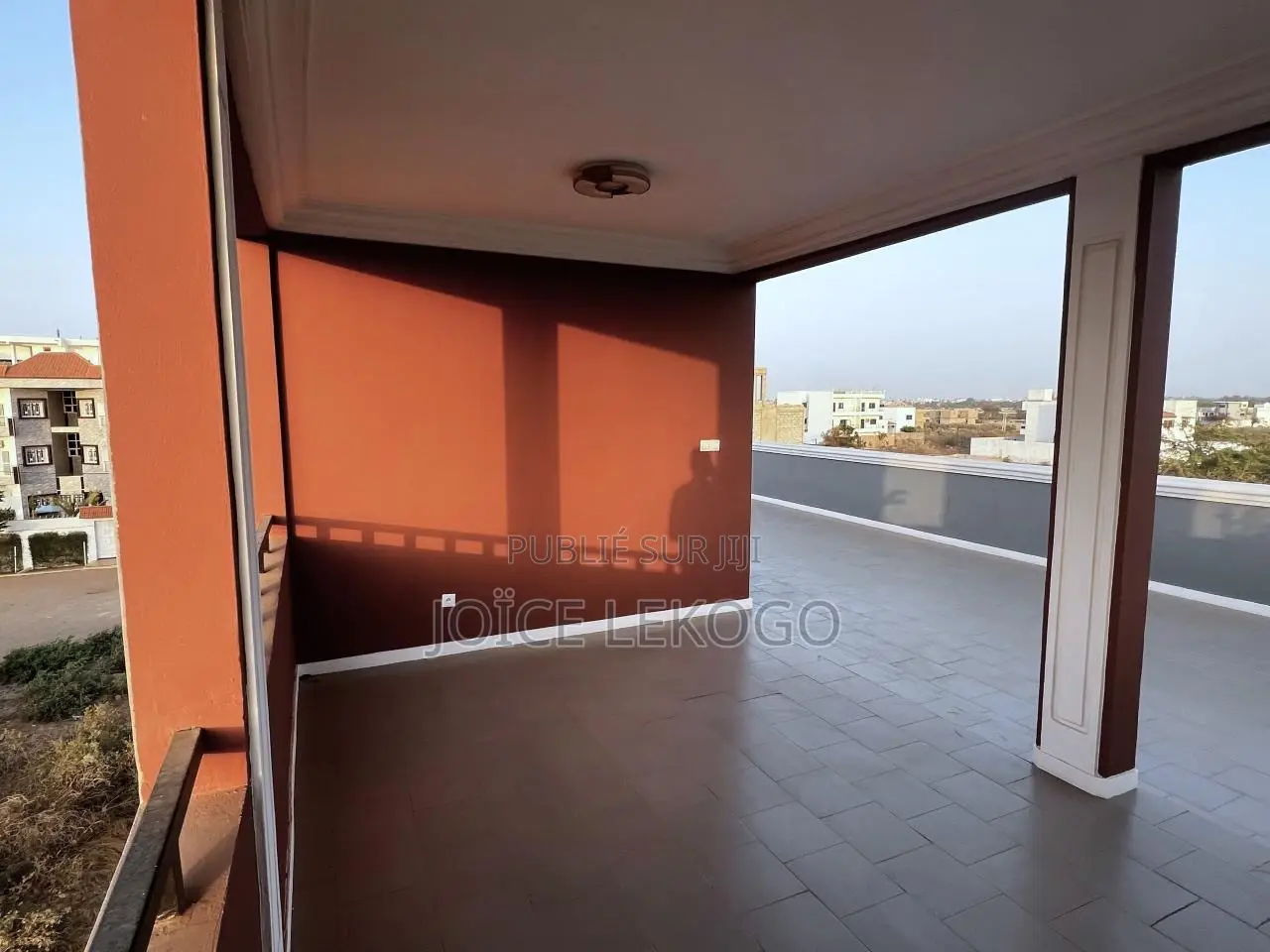 4chbre Villa dans Mermoz Sacré-Cœur à Vendre