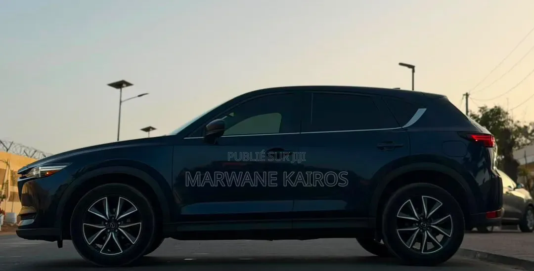Mazda CX-5 2018 Noir Mat