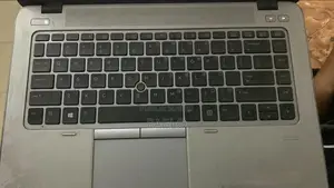 Ordinateur portable HP EliteBook 840 G3 12GB Intel Core i5 SSD 256GB