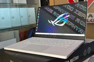 Ordinateur portable Asus ROG Zephyrus G15 32GB AMD Ryzen 9 SSD 1T