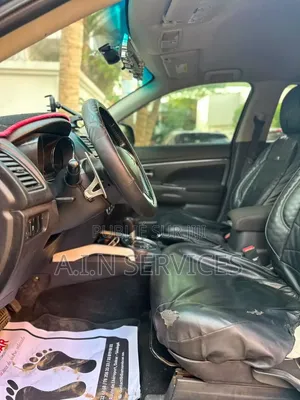 Mitsubishi RVR 2014 Noir
