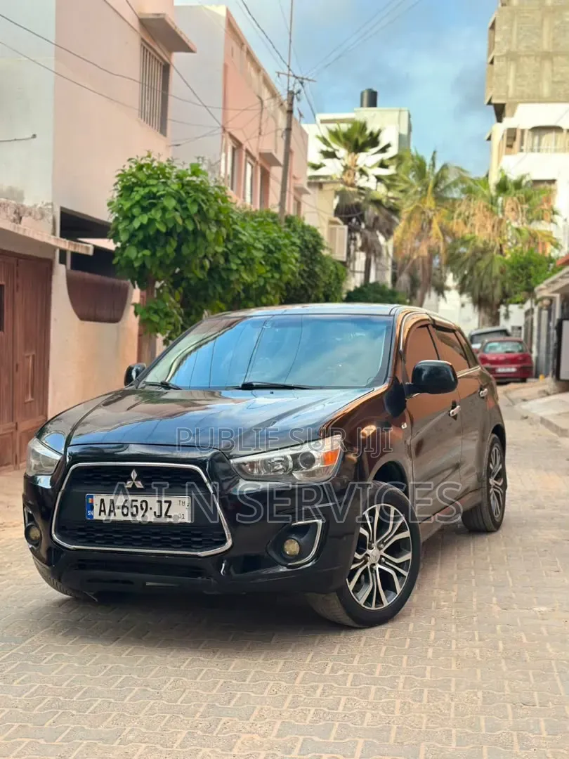 Mitsubishi RVR 2014 Noir