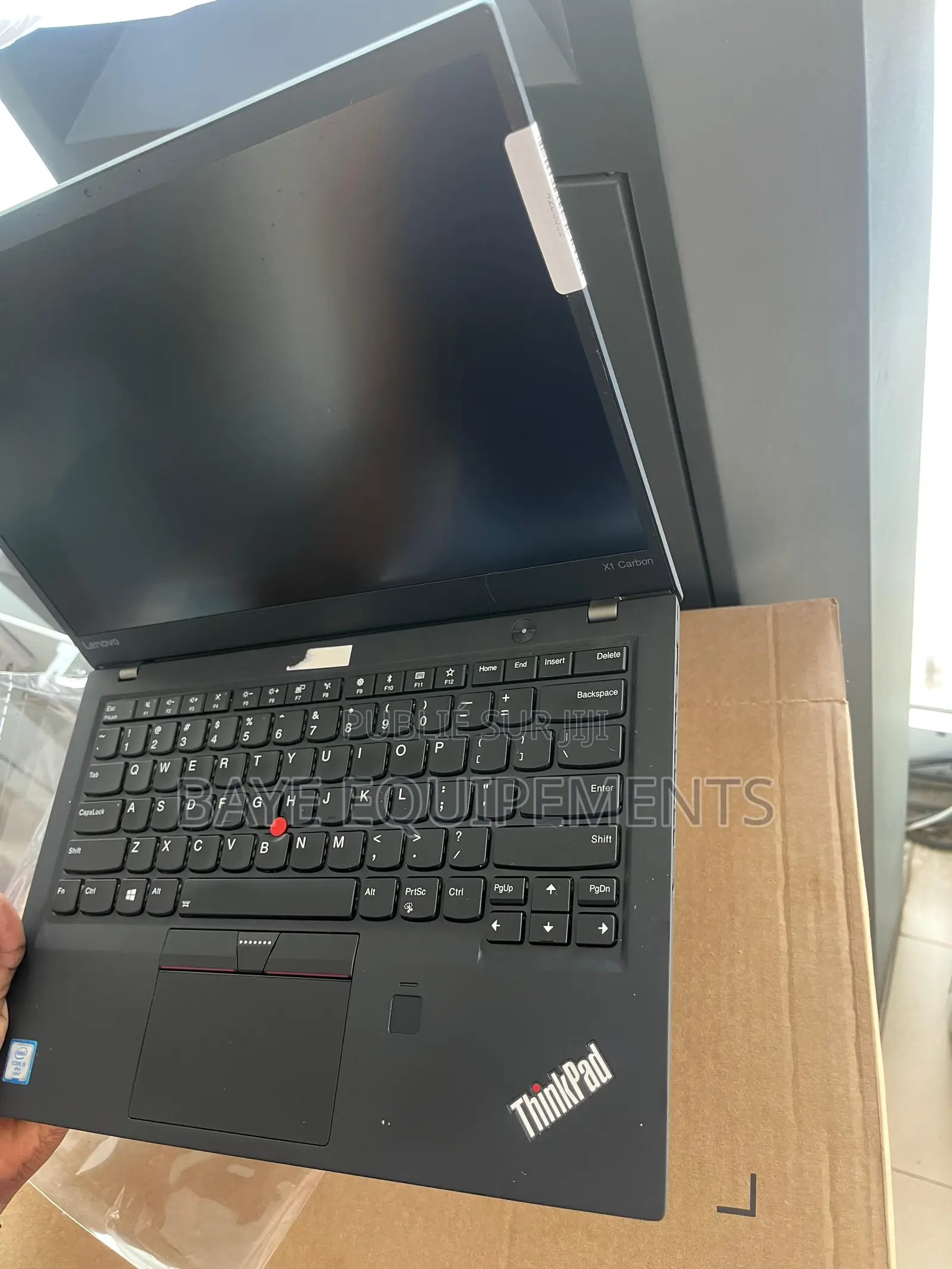 Lenovo ThinkPad X1 Carbon 8GB Intel Core i5 SSD 256GB