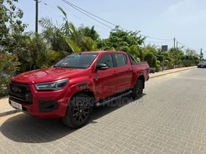 Toyota Hilux 2022 Rouge
