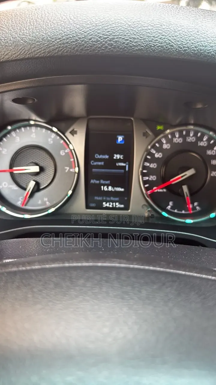 Toyota Hilux 2022 Rouge