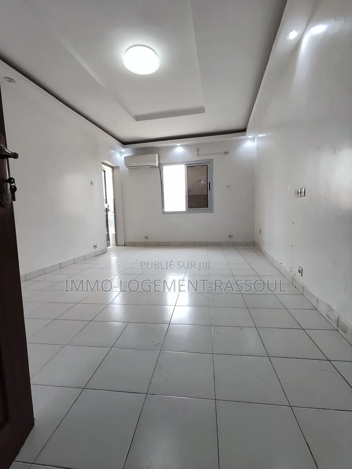 2chbre Appartement dans , Yoff à Louer