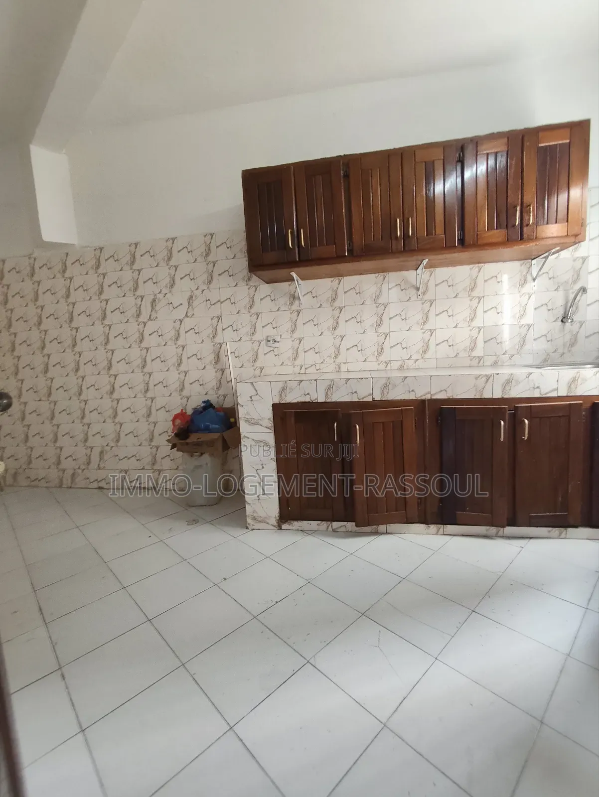 2chbre Appartement dans , Yoff à Louer