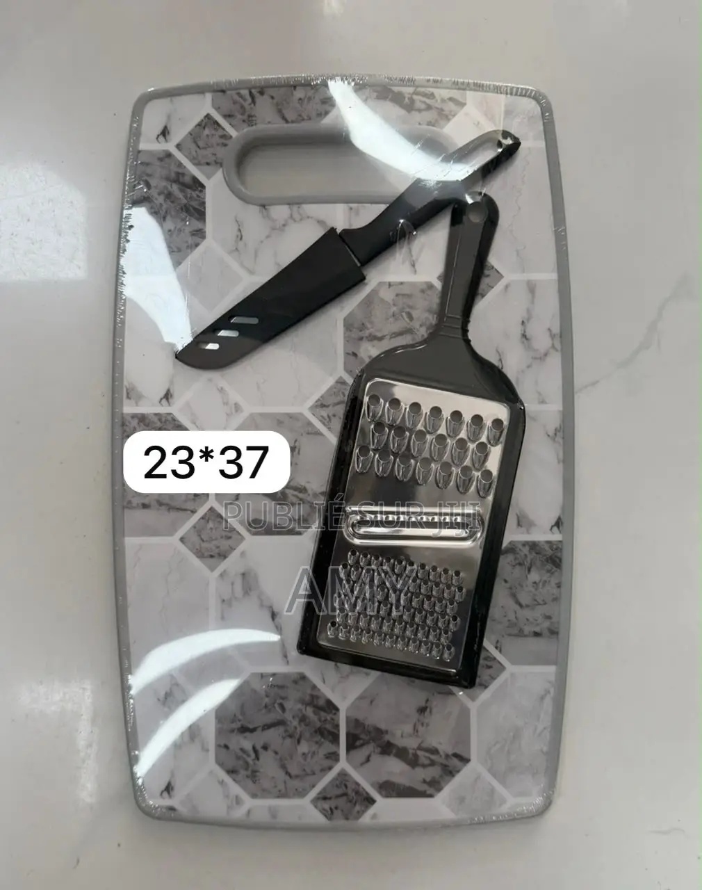 Ensemble Planche Plus Couteaux Et Grattoir