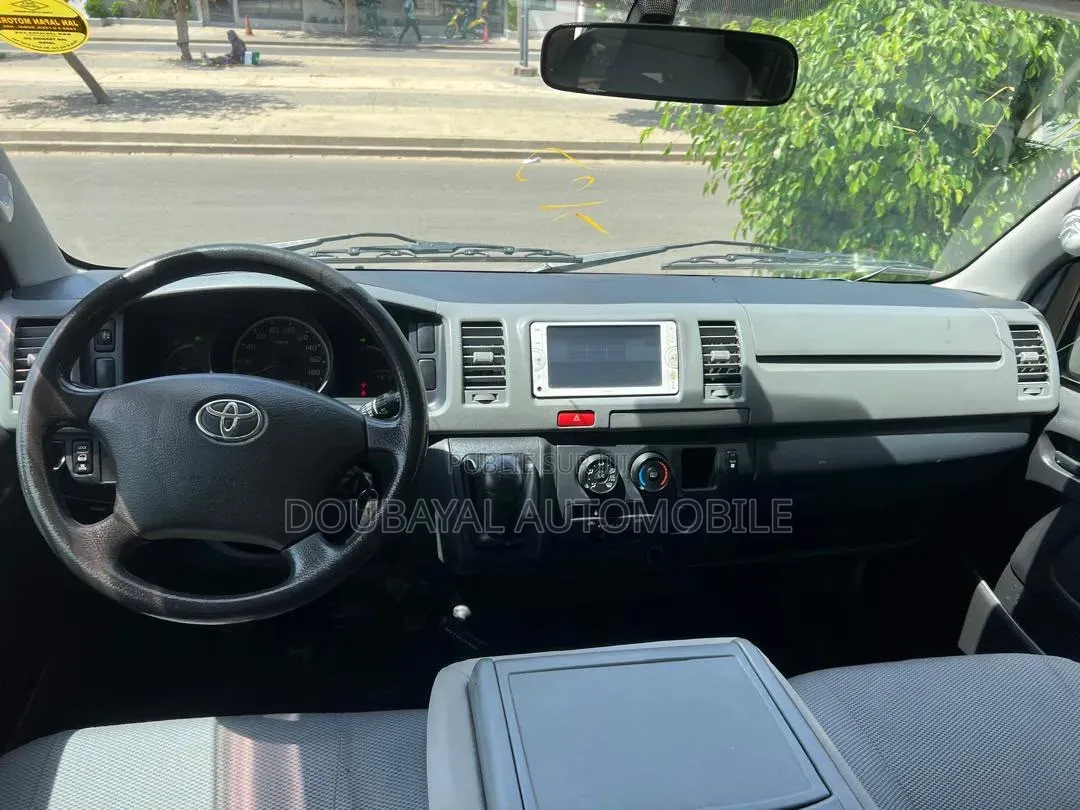 Toyota Harrier 2017 Blanc