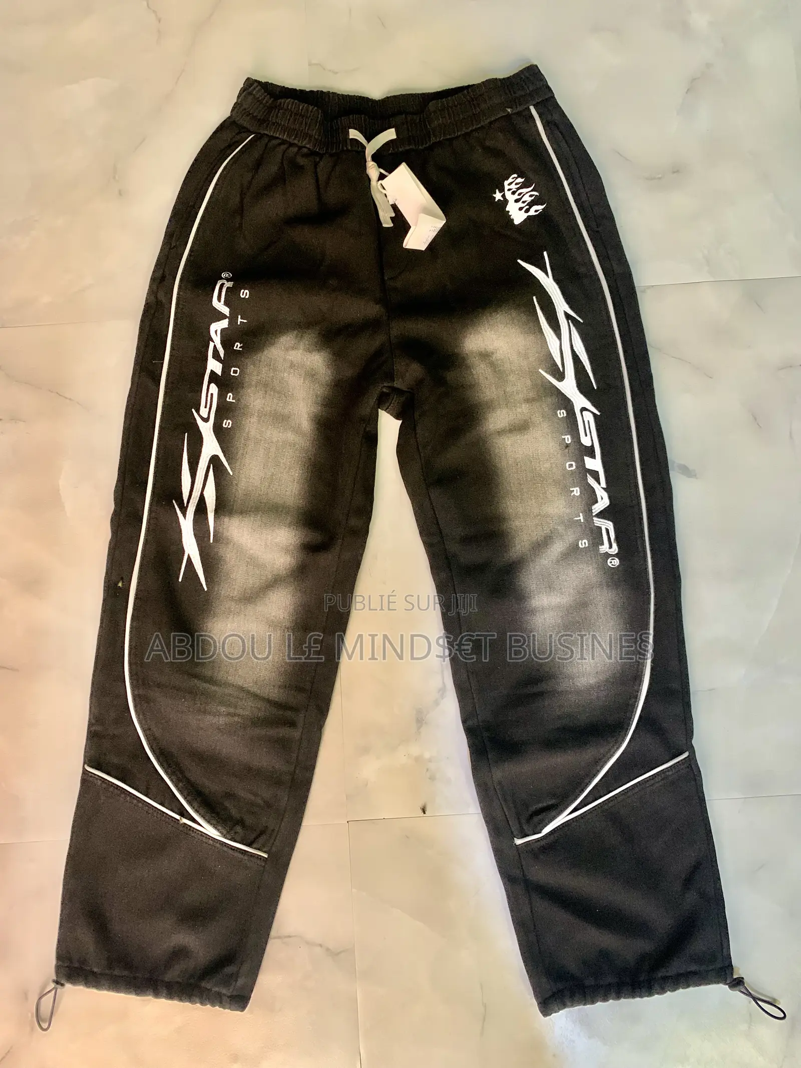 Pantalon Bas Large Jean Disponible