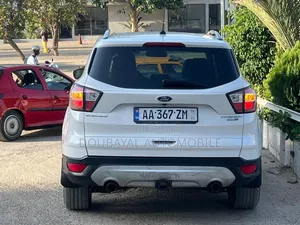 Ford Escape 2017 Blanc