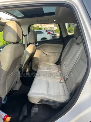 Ford Escape 2017 Blanc