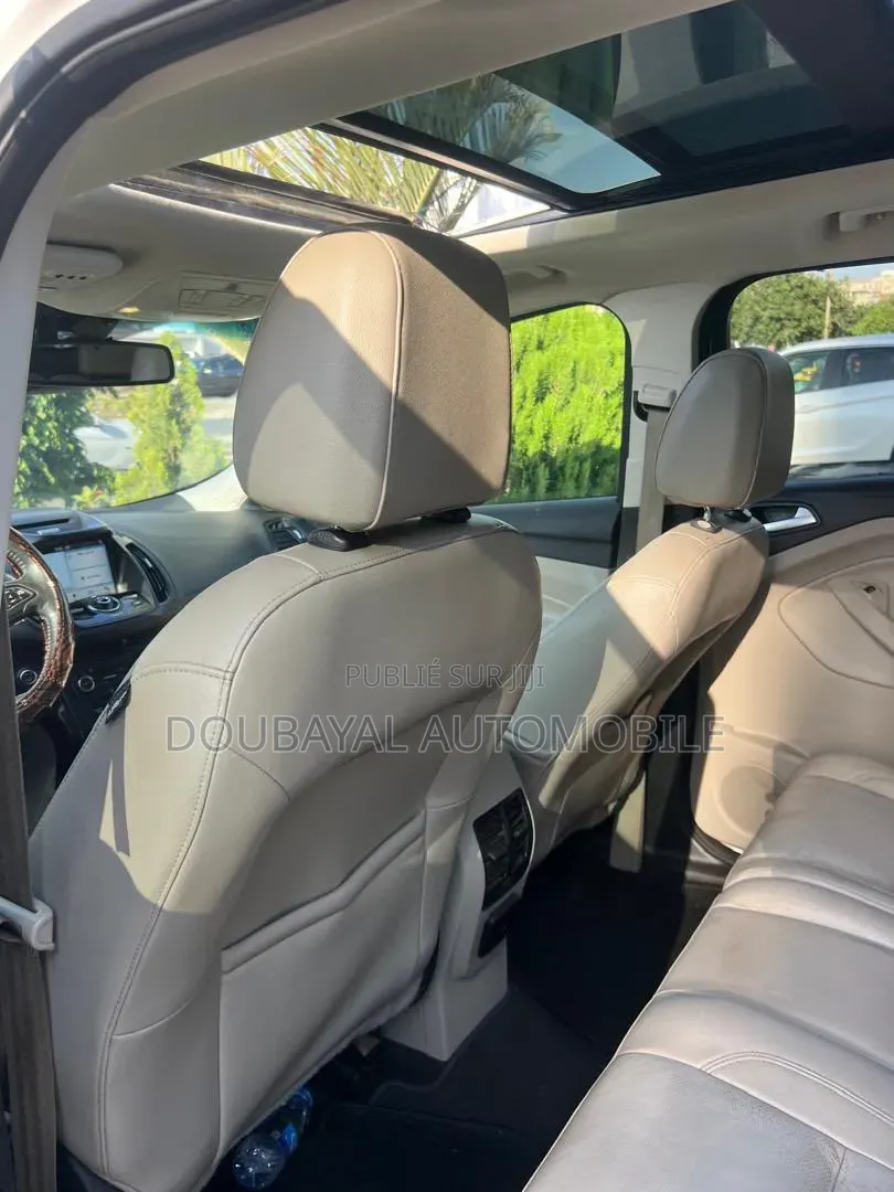 Ford Escape 2017 Blanc