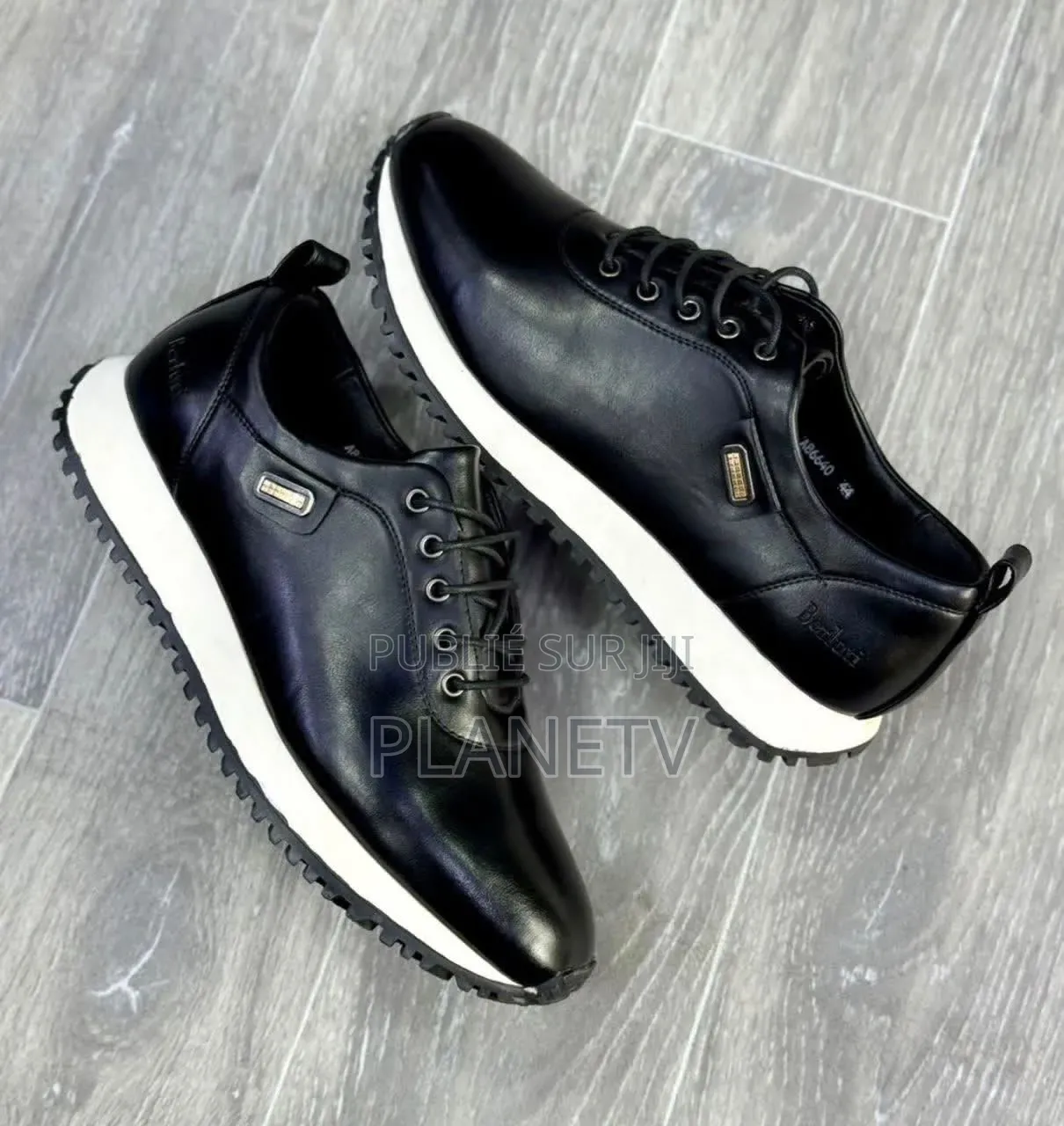 Berlutti Dispdisponible TDS