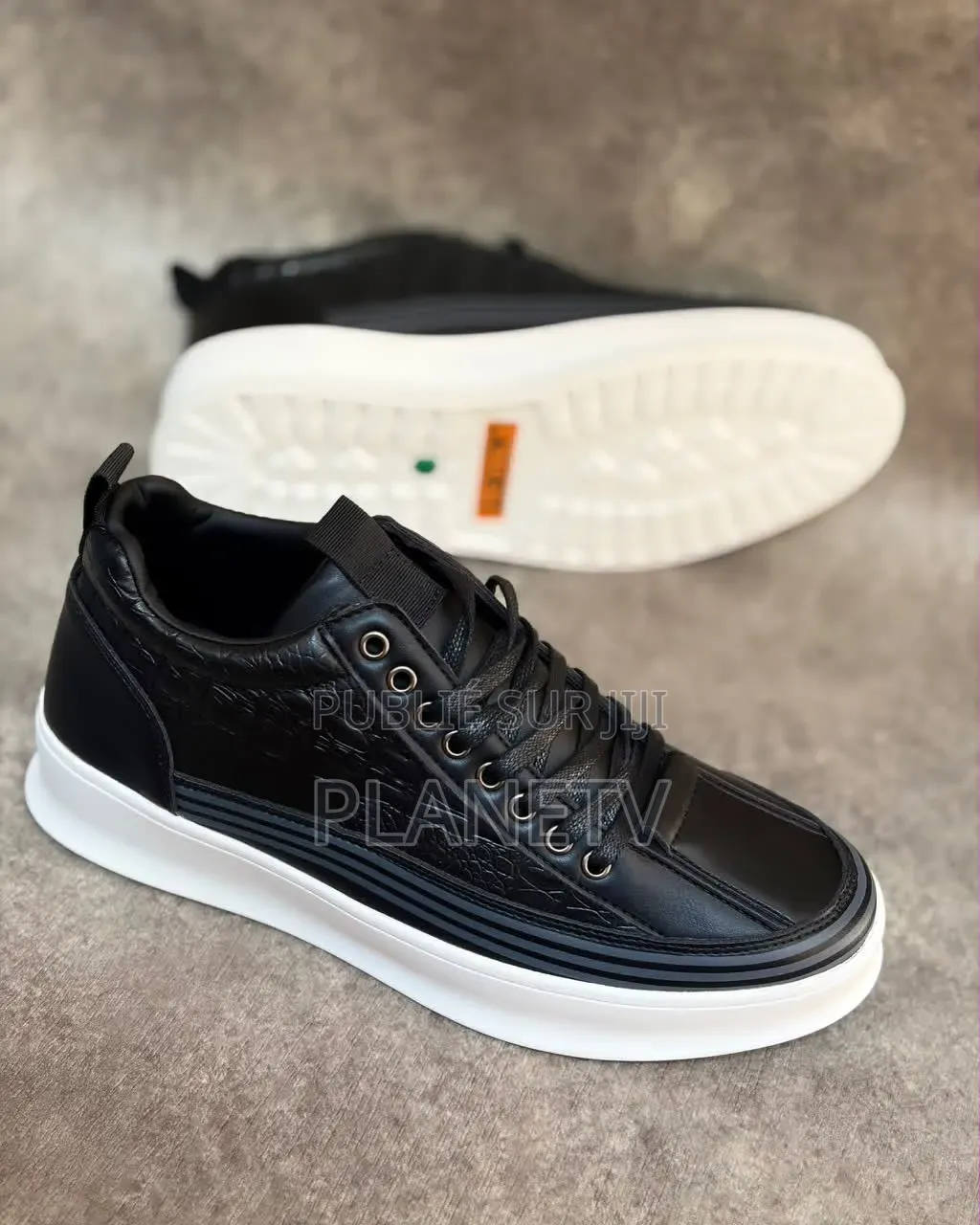 Chaussure De Qualité Disponible TDS
