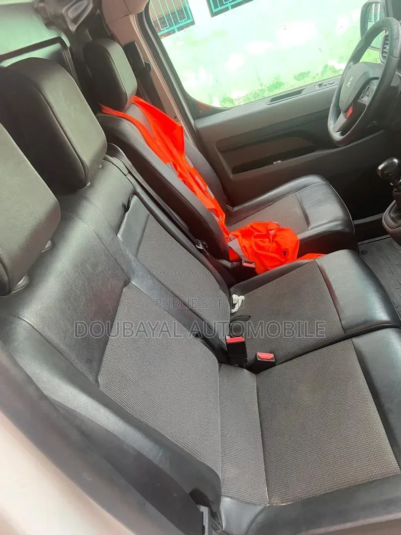 Peugeot Expert 2019 Blanc