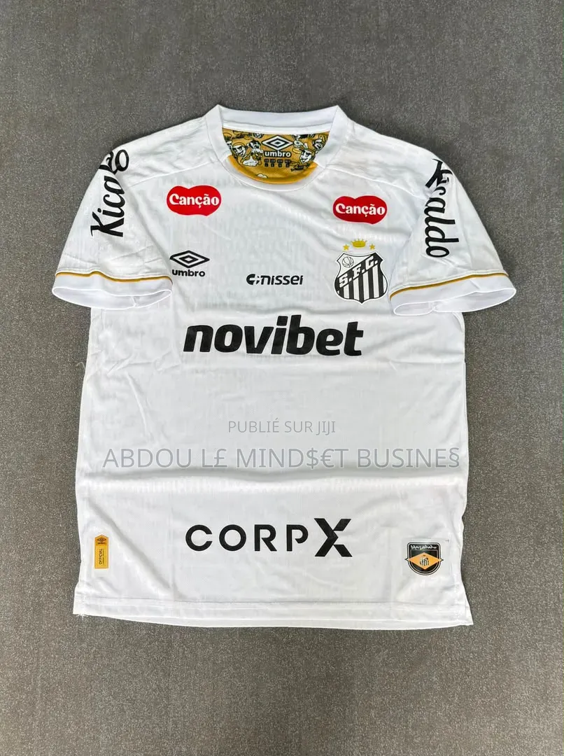 Maillots Santos 2027 Disponible