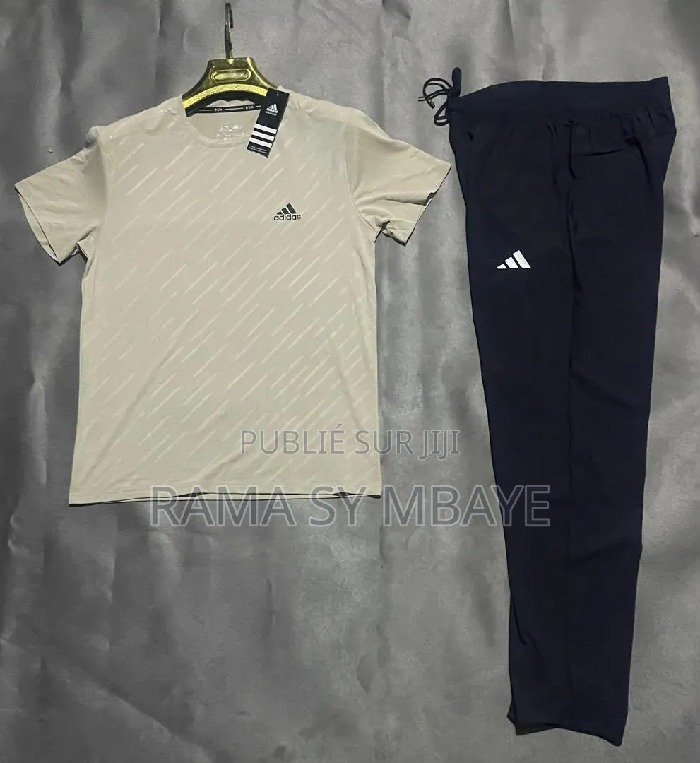 Des Vêtements De Sport