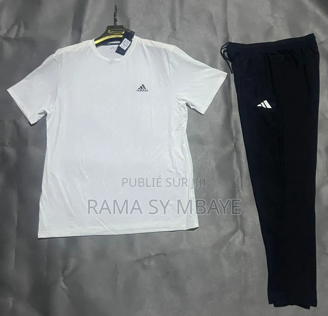 Des Vêtements De Sport