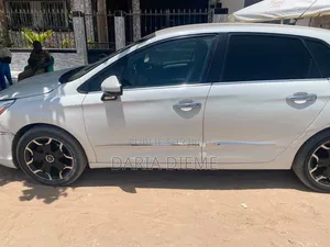 Citroen C4 2014 Blanc
