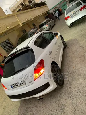 Peugeot 207 2011 Blanc