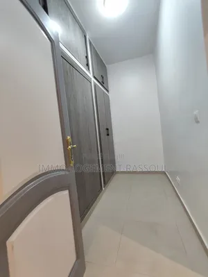 4chbre Villa dans , Mermoz Sacré-Cœur à Louer