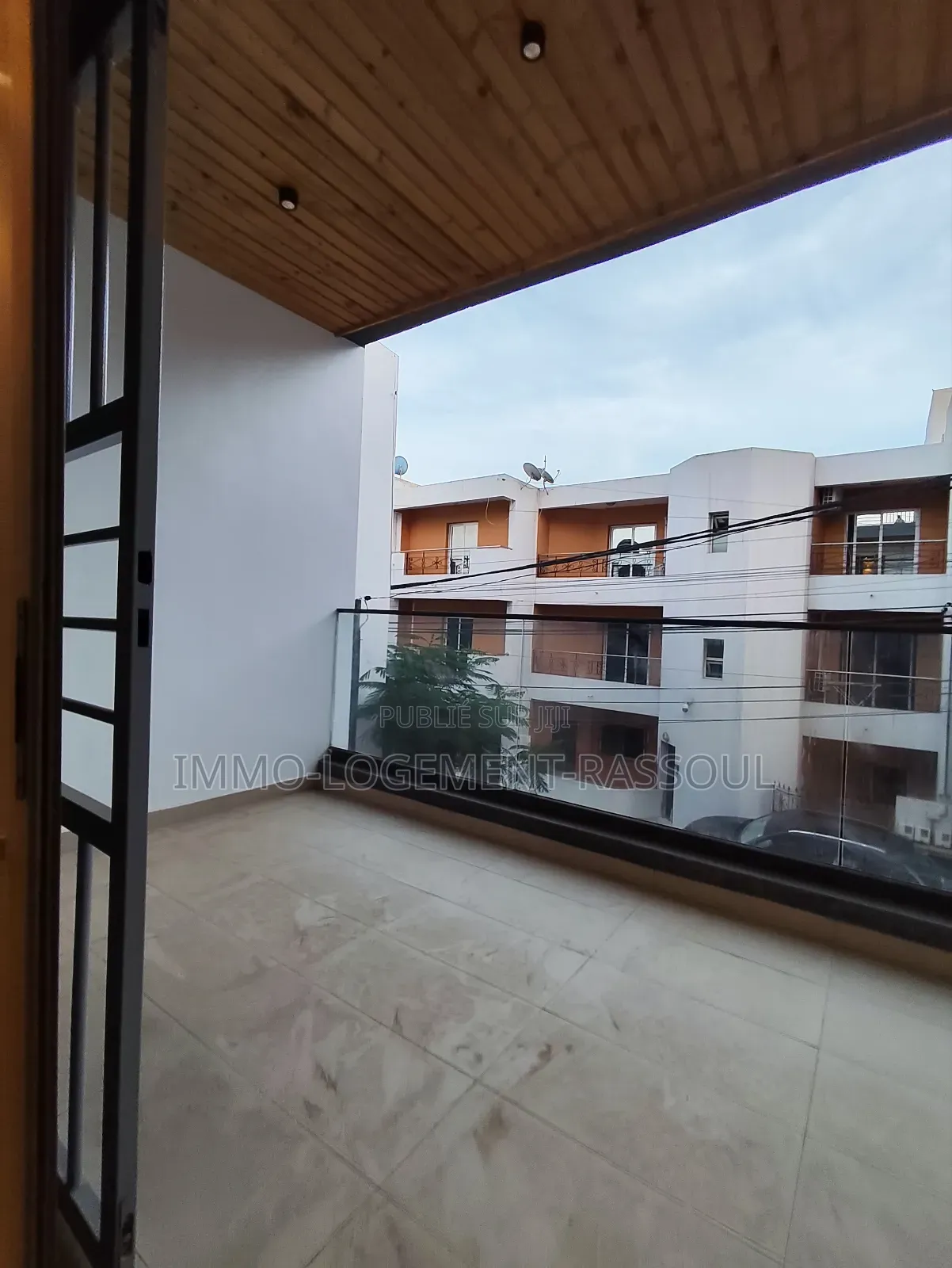 4chbre Villa dans , Mermoz Sacré-Cœur à Louer