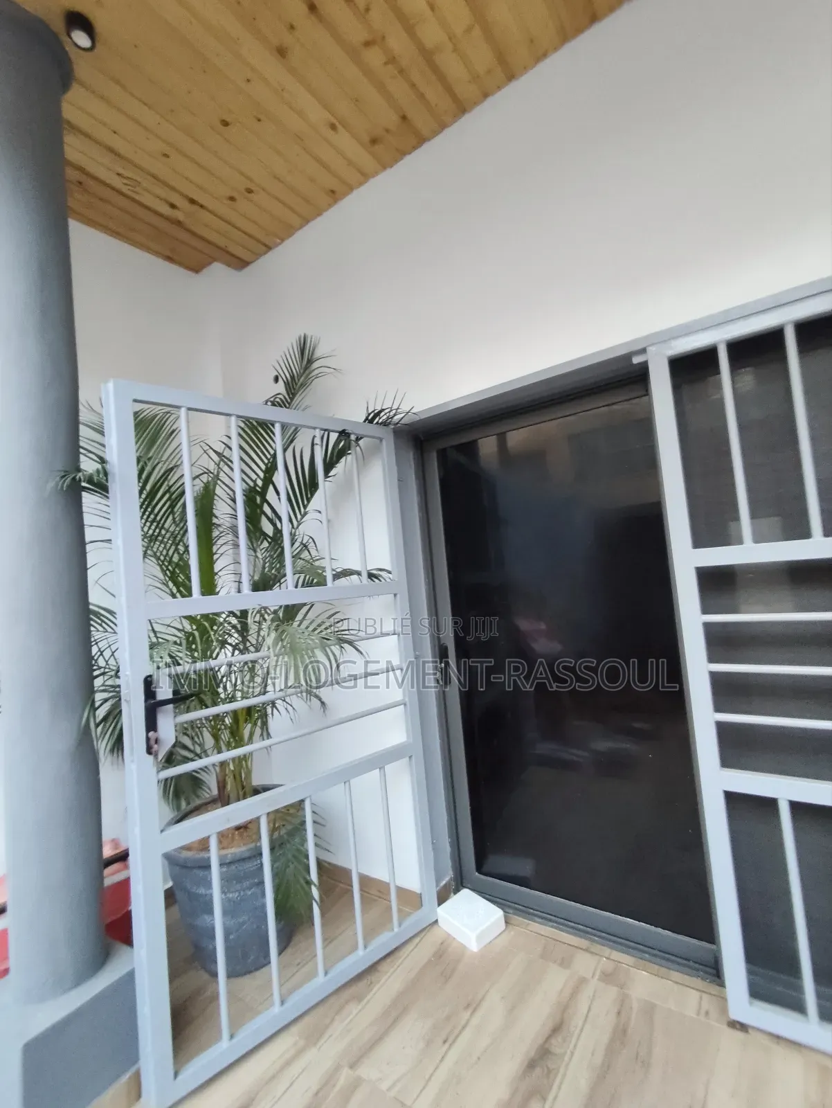 4chbre Villa dans , Mermoz Sacré-Cœur à Louer