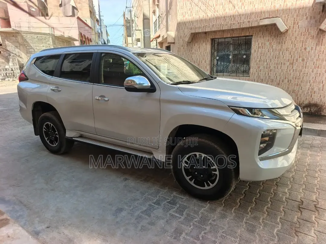 Mitsubishi Pajero 2022 Blanc