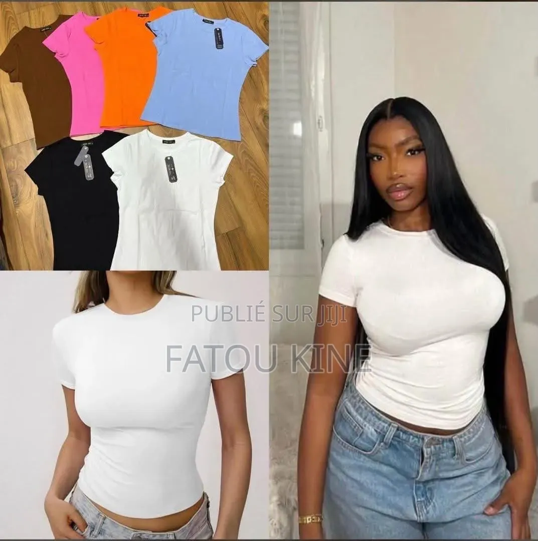 Des Vêtements Très CLASSES