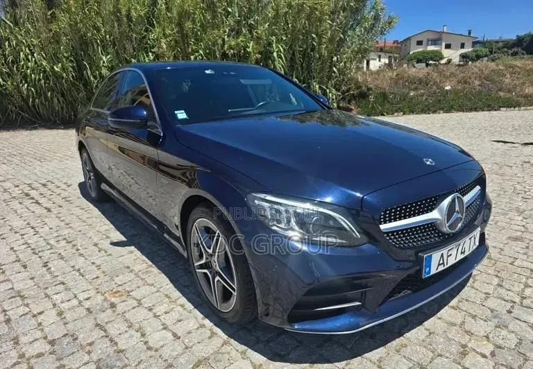 Mercedes-Benz C300 2021 Bleu
