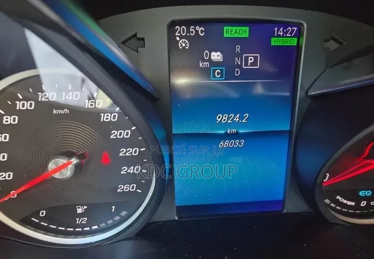 Mercedes-Benz C300 2021 Bleu