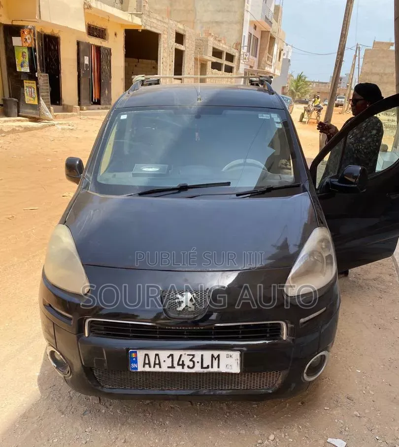 Peugeot Partenaire 2015 Noir