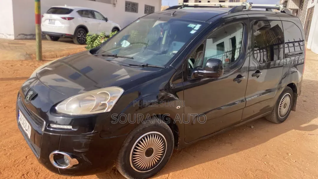 Peugeot Partenaire 2015 Noir