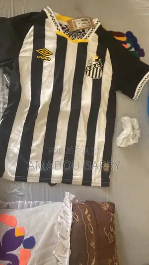 Jersey Chez Barry