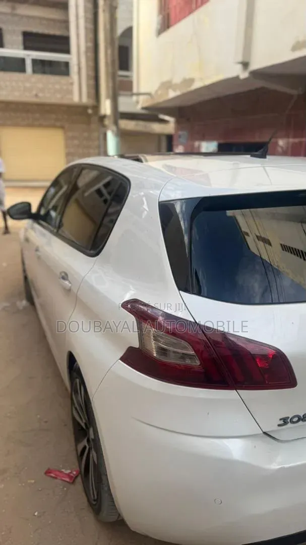 Peugeot 308 2016 Blanc