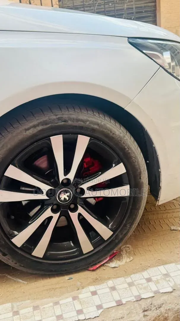 Peugeot 308 2016 Blanc