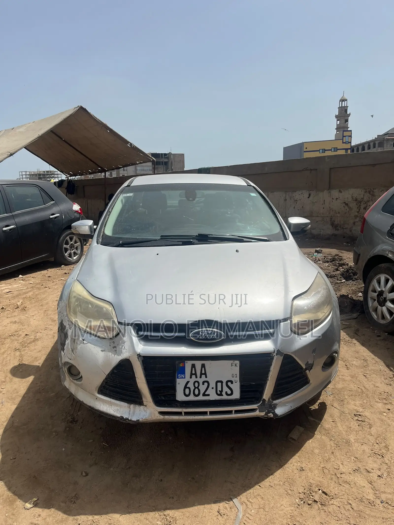 Ford Focus S Sedan FWD (2.0L 4cyl 5M) 2013 Gris