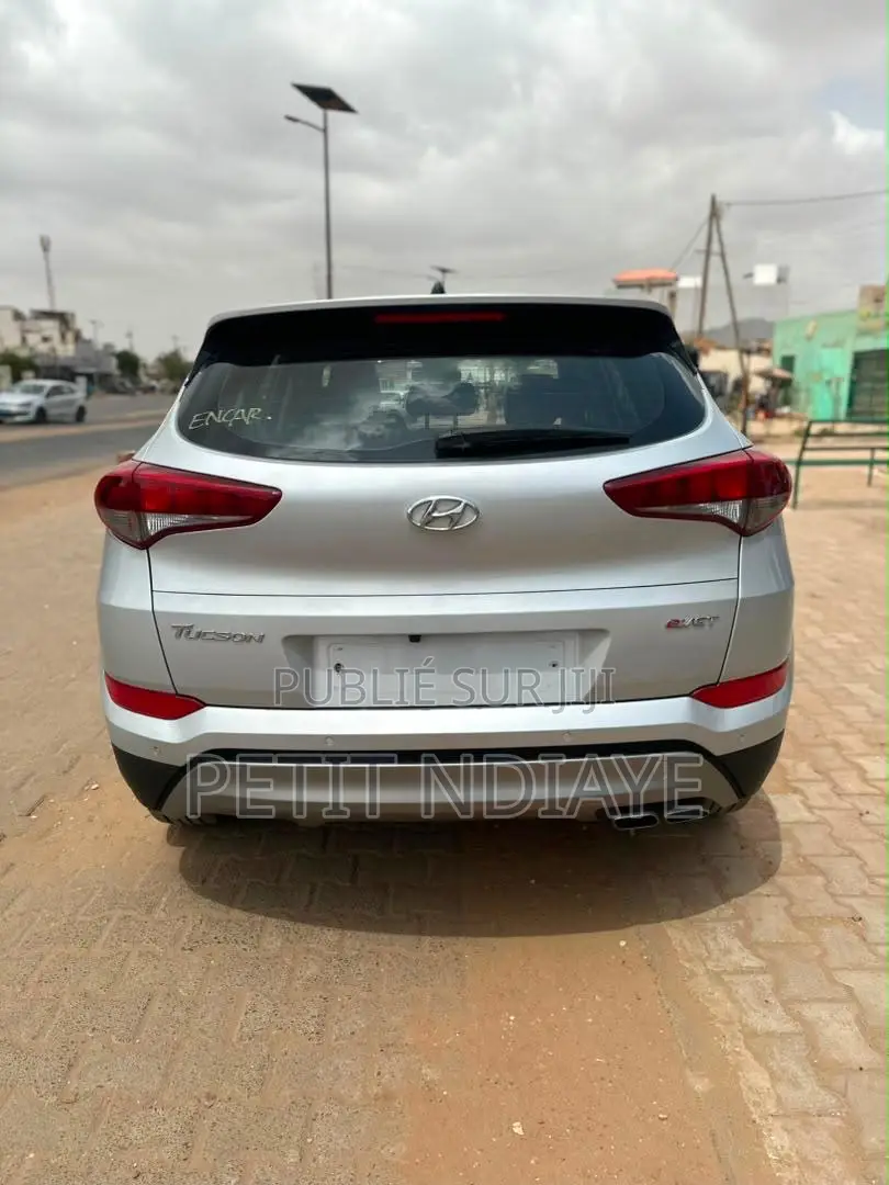 Hyundai Tucson 2017 Gris