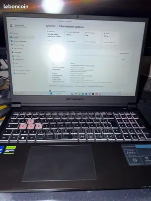 Ordinateur portable Gigabyte AORUS 15 32GB Intel Core i7 SSD 1T
