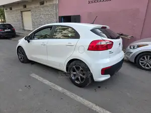 Kia Rio 2016 Blanc