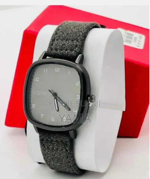 Montre De Luxe en Daim