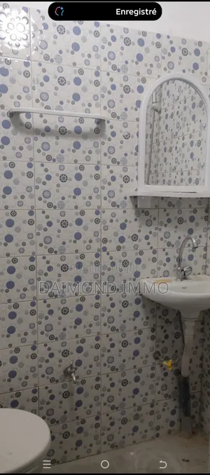 1chbre Appartement dans Daimond Immo, Parcelles Assainies à Louer