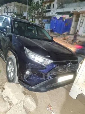 Toyota RAV4 2020 Bleu